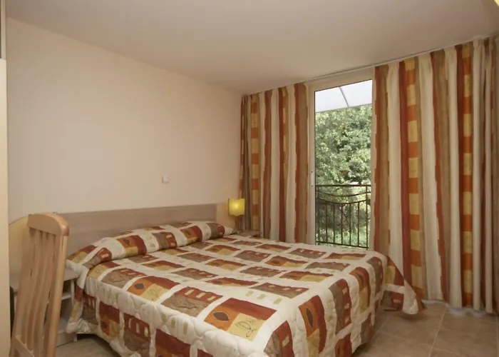 Magnolia Holiday park 3*