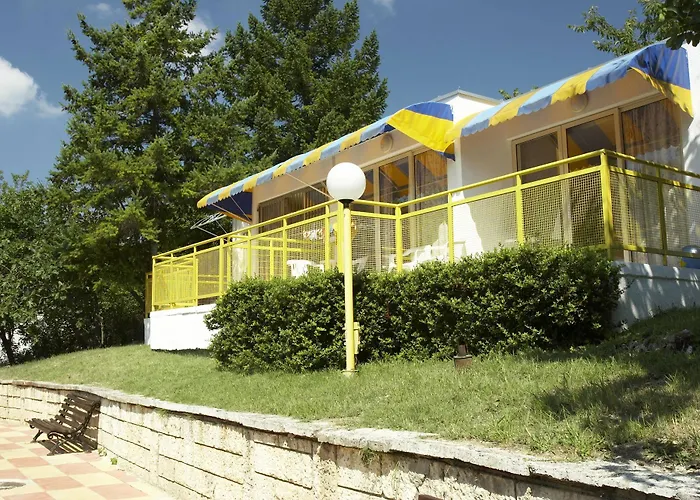 Magnolia Holiday park 3*