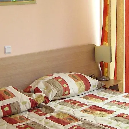 Magnolia منتزه العطل البينا